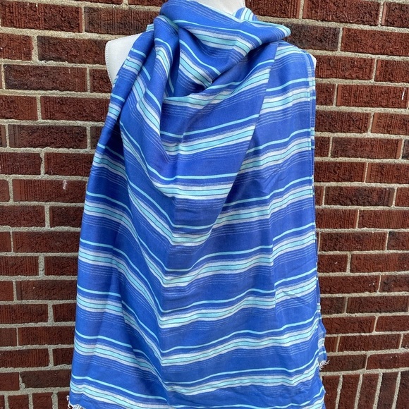Gap Women Striped Blue Scarf Wrap Shawl  Fringe Ladies Neck Stole 71”x 25” - Picture 8 of 10